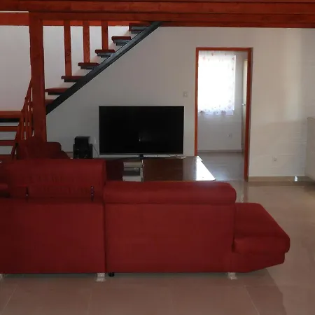 Atilla Vendeghaz Apartment Kovagoors