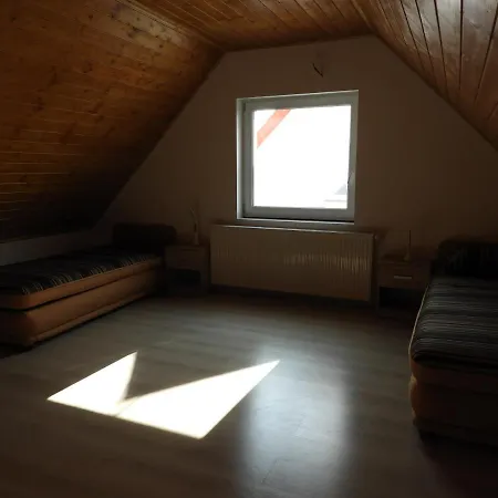 Atilla Vendeghaz Apartment Kovagoors