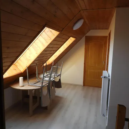 Atilla Vendeghaz Apartment *